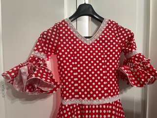 Traje Flamenca Rojo Lunares Blanco. Niña .
