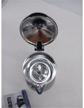 Bialetti Fiammetta Cafetera de inducción - 2 tazas (100 ml) - Apto para todos los fuegos - Diseño elegante - Negro