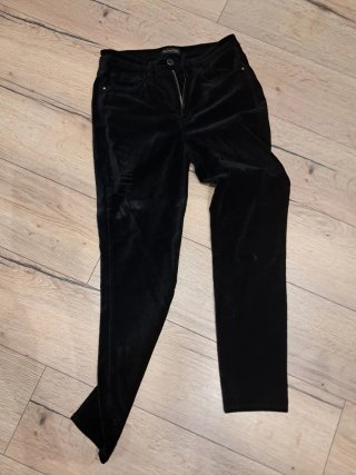Pantalón terciopelo Massimo Dutti T.38