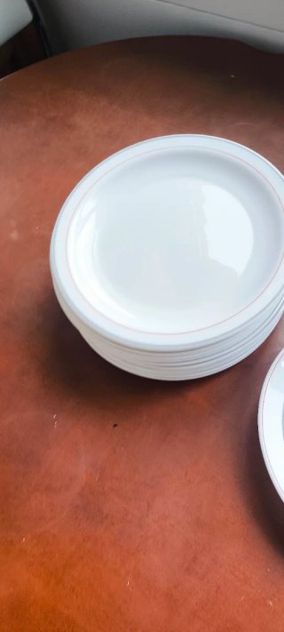 Juego de Platos- Vajillas y cuchillos