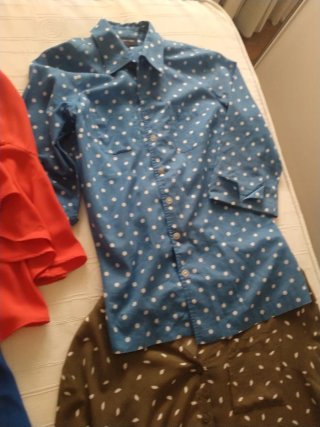 Lote 4 camisas mujer