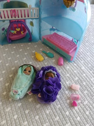 Casita Baby Born Surprise