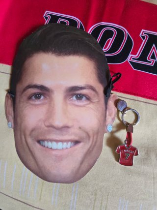 Lote Merchandise Cristiano Ronaldo (from Madeira)