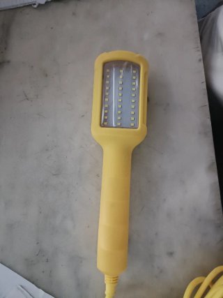 Lampada LED da lavoro gialla