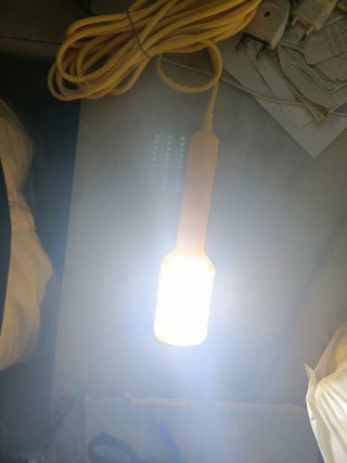 Lampada LED da lavoro gialla