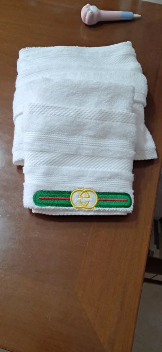 Set Asciugamani Ricamati Gucci Bianco Oro