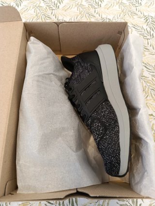 Zapatillas Adidas Ultradream DNA.
