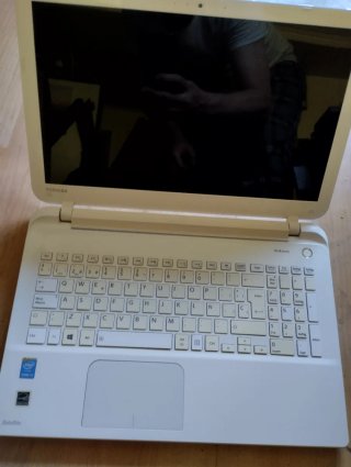 Ordenador portátil Toshiba