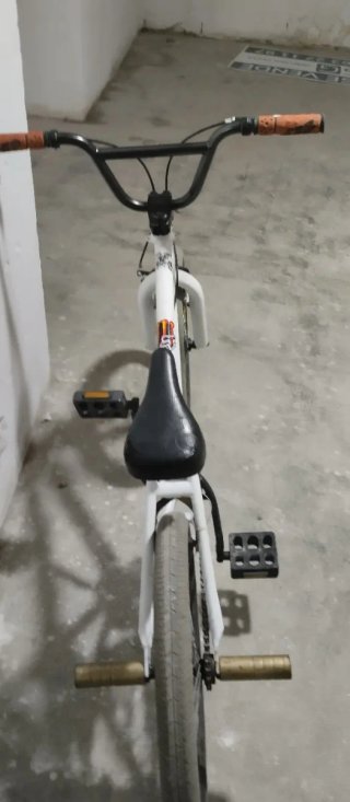BMX GT Blanca