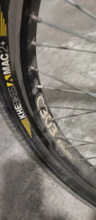 BMX GT Blanca
