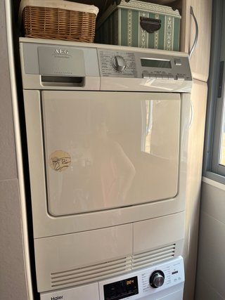 Secadora AEG 7Kg Condensación