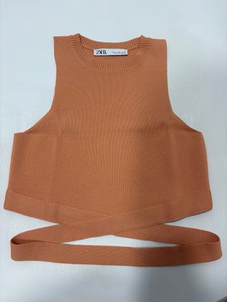 Top Zara salmón talla M