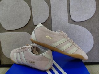 Zapatillas Adidas Tokyo Beige Talla 40