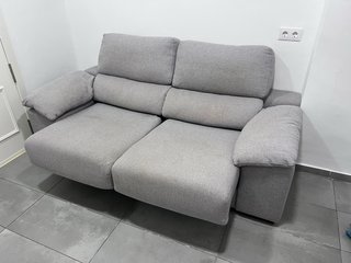 Sofá 3 plazas gris tela