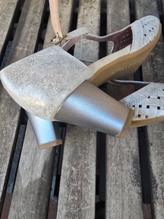 Zapatos Pitillos Blanco Plateados