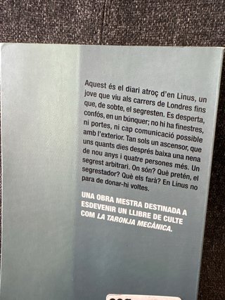 Pack 3 libros de novela de misterio juvenil.