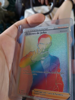 Carta Pokémon Órdenes de Jefes Giovanni