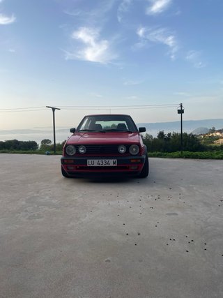 Volkswagen Golf 2