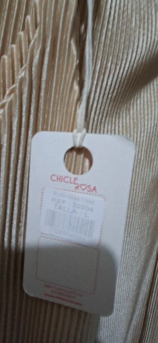 Conjunto pantalón y top plisado beige