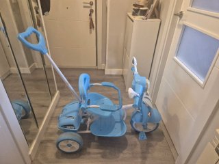 Moto Triciclo Evolutiva Azul con Empujador