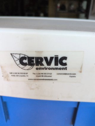 Cubos de reciclaje de plástico