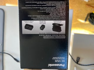 Videocámara Panasonic HC-V520 Negra
