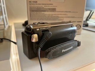 Videocámara Panasonic HC-V520 Negra