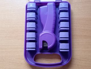 Troqueladora con estuche y accesorios