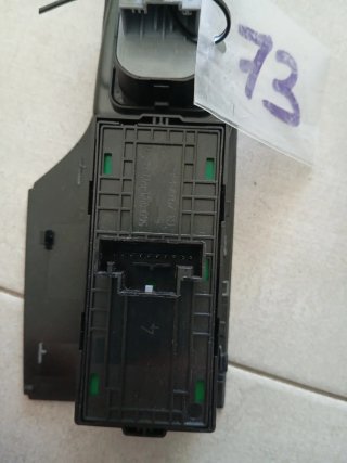 Mando elevalunas Cupra Formentor