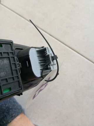 Mando elevalunas Cupra Formentor