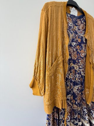 Bomber Jacket Lentejuelas Mostaza