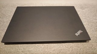 Portátil Lenovo ThinkPad T490