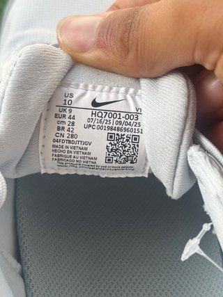 Nike Vomero 18 GTX Gris/Blanco - Talla 44