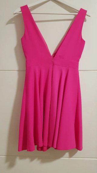 Vestido Fucsia Escote en V