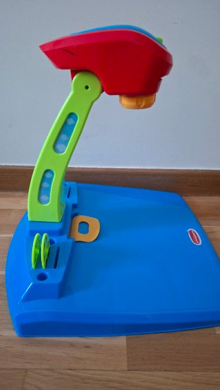 Proyector infantil con diapositivas
