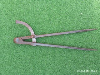 Compás forja antiguo Para madera o metal