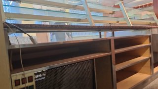 Mostrador Refrigerado de Acero Inoxidable y Mármol