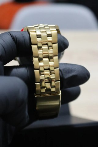Reloj Lotus Dorado y Azul