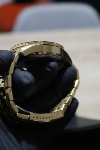 Reloj Lotus Dorado y Azul