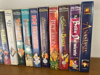 Lote 16 VHS Disney Clásicos Originales