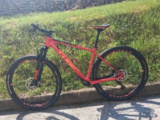 Bicicleta de Montaña 29 REACTION