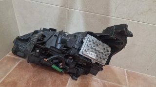 Faro Delantero Derecho Peugeot 3008 II