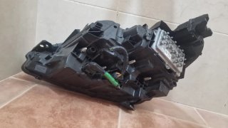 Faro Delantero Derecho Peugeot 3008 II