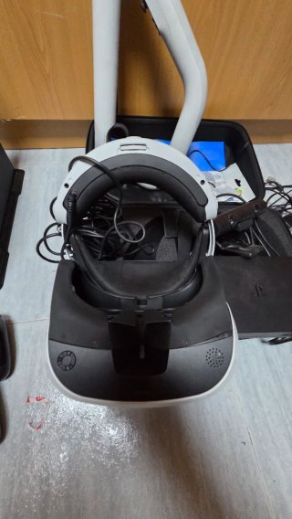PS4 Pro + Gafas VR + Mando VR Aim