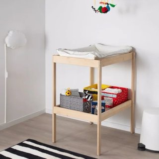 Cambiador bebé IKEA SNIGLAR madera haya