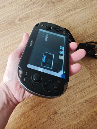 PS Vita + Retroarch + Pstore Free