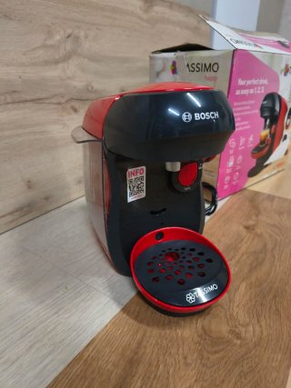 Cafetera Tassimo Bosch Roja