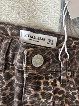 Falda vaquera Pull&Bear animal print