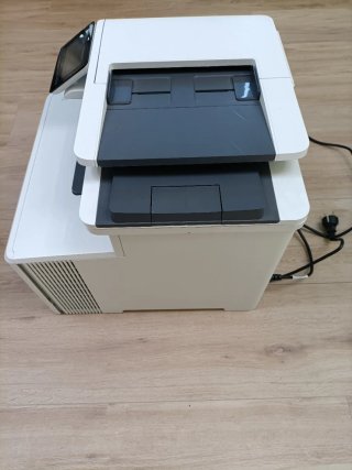 Impresora HP Color LaserJ Multifunción