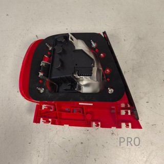 PILOTO TRASERO DERECHO AUDI A4 NUEVO 18556